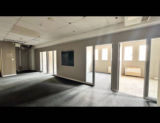 673M² OFFICE TO LET IN CAPE TOWN CITY CENTRE